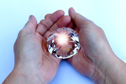 ダイヤモンド　輝き　光の反射　ブリリアンス　ファイアー　シンティレーション