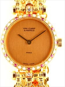 ヴァン クリーフ＆アーペル　レディース腕時計　Ref. 18901B1